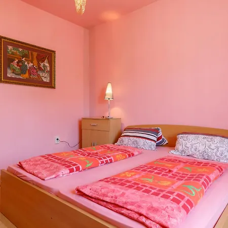 Apartman Keszeg-2 By Interhome